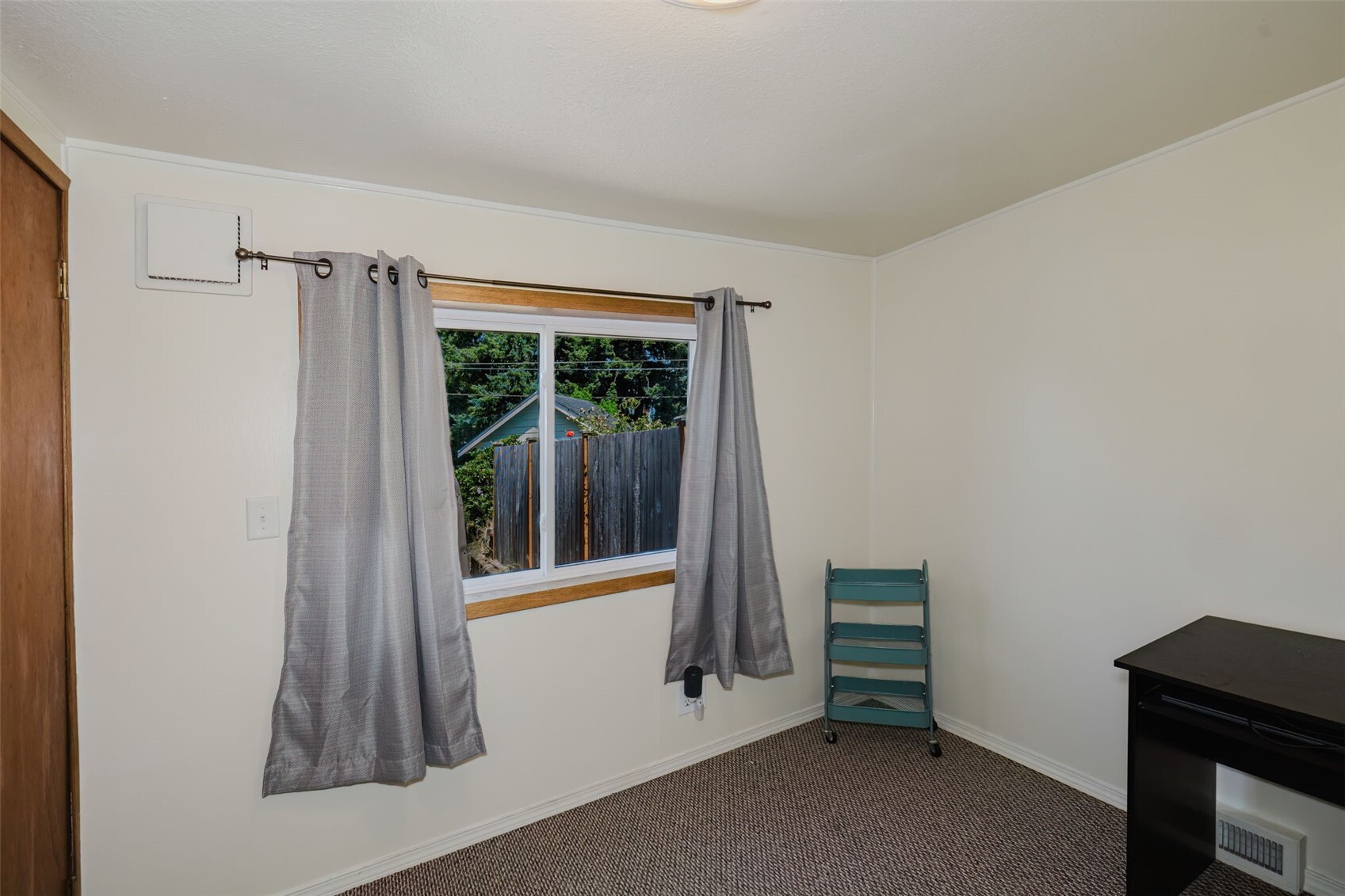 143 Dora Property Photo 23