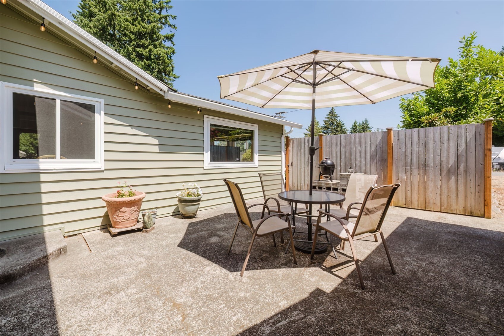 143 Dora Property Photo 30