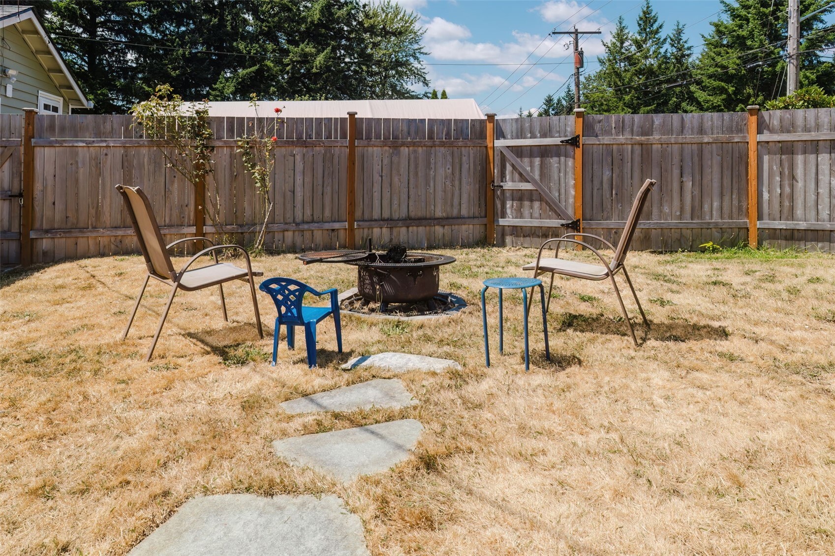 143 Dora Property Photo 36