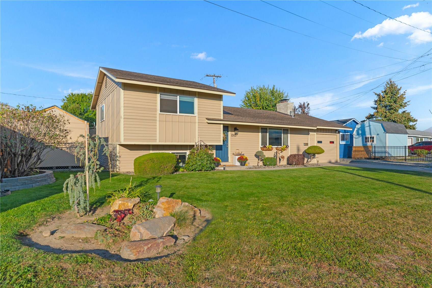 1300 Cashmere Street Property Photo 2