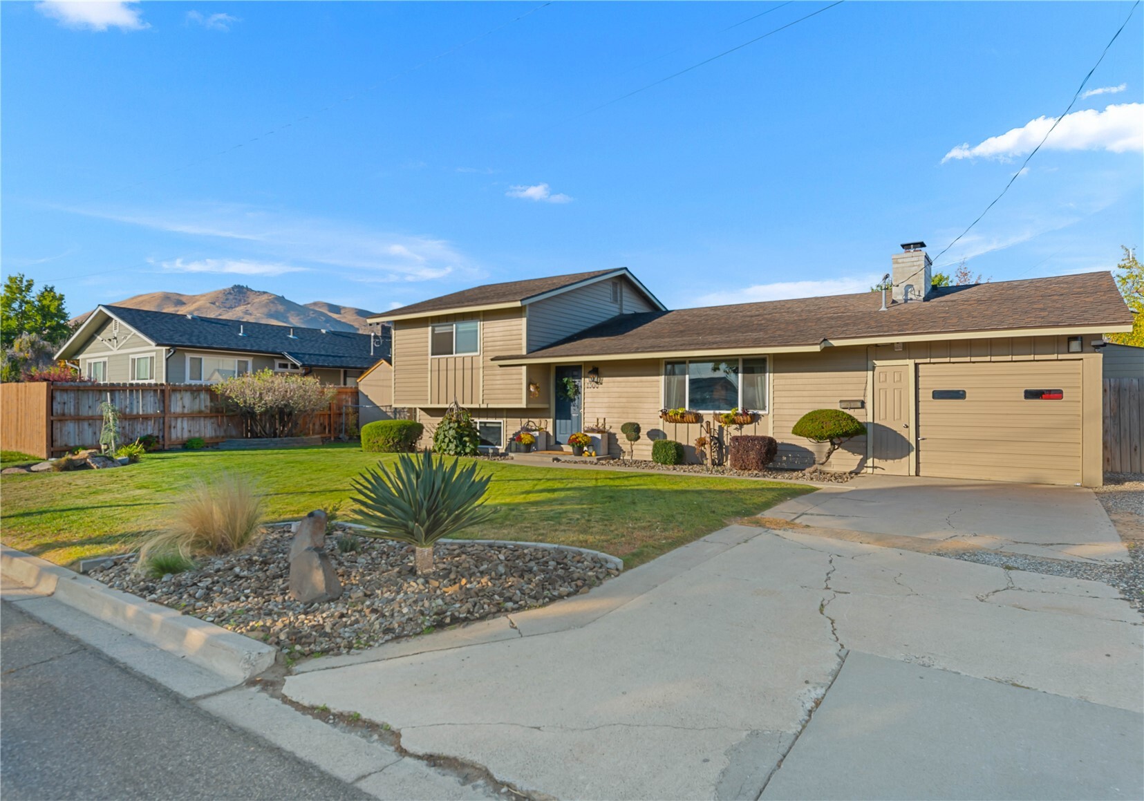 1300 Cashmere Street Property Photo 4
