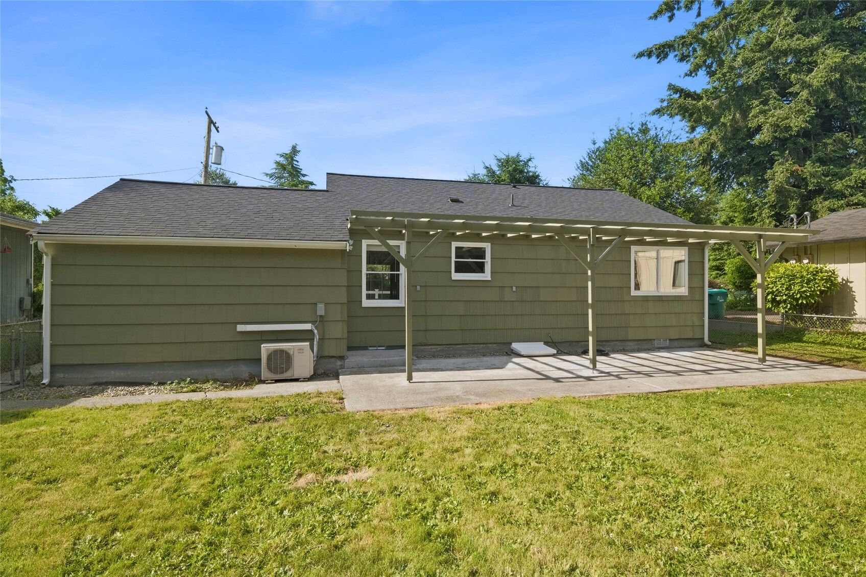 2110 Jackson Avenue Property Photo 16