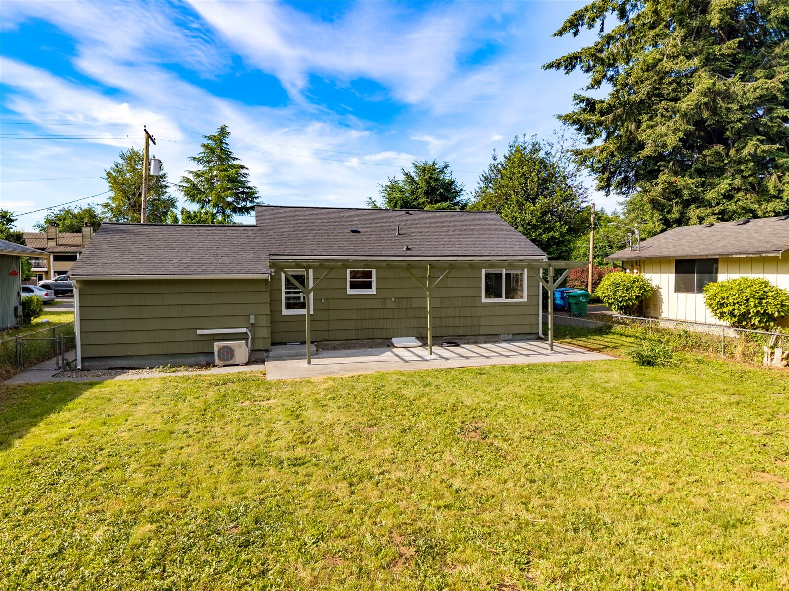 2110 Jackson Avenue Property Photo 18