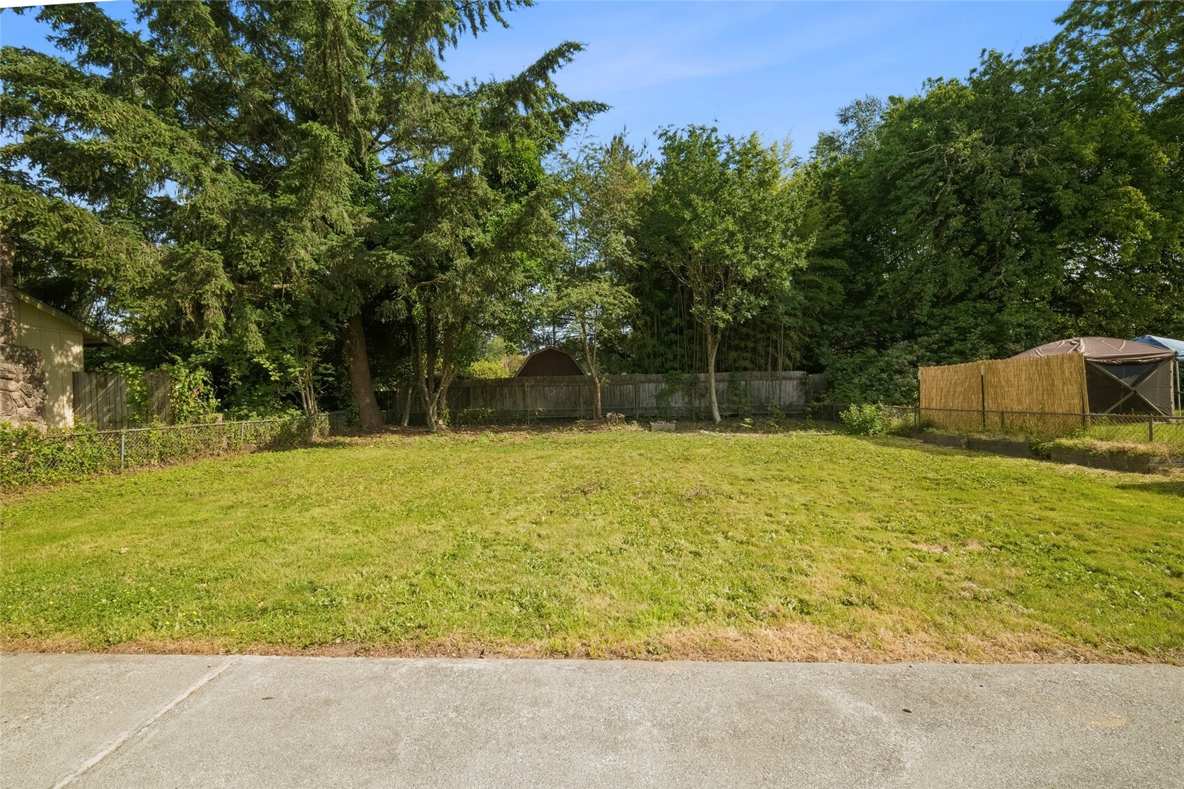 2110 Jackson Avenue Property Photo 19