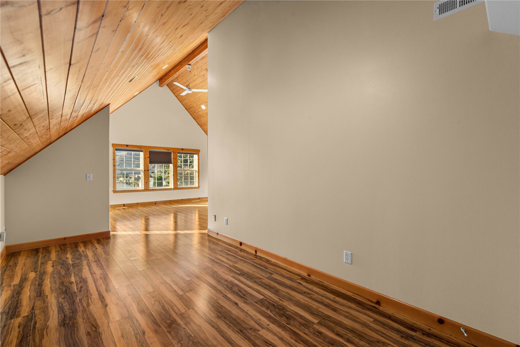 916 Easy Street Property Photo 37