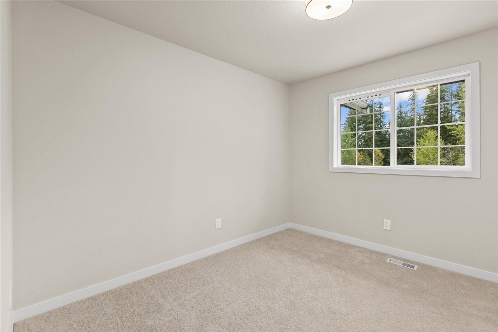 3422 201st Place Property Photo 18