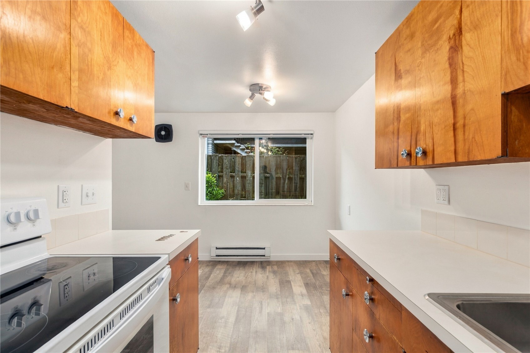 4001 Ne 50th Street Property Photo 17
