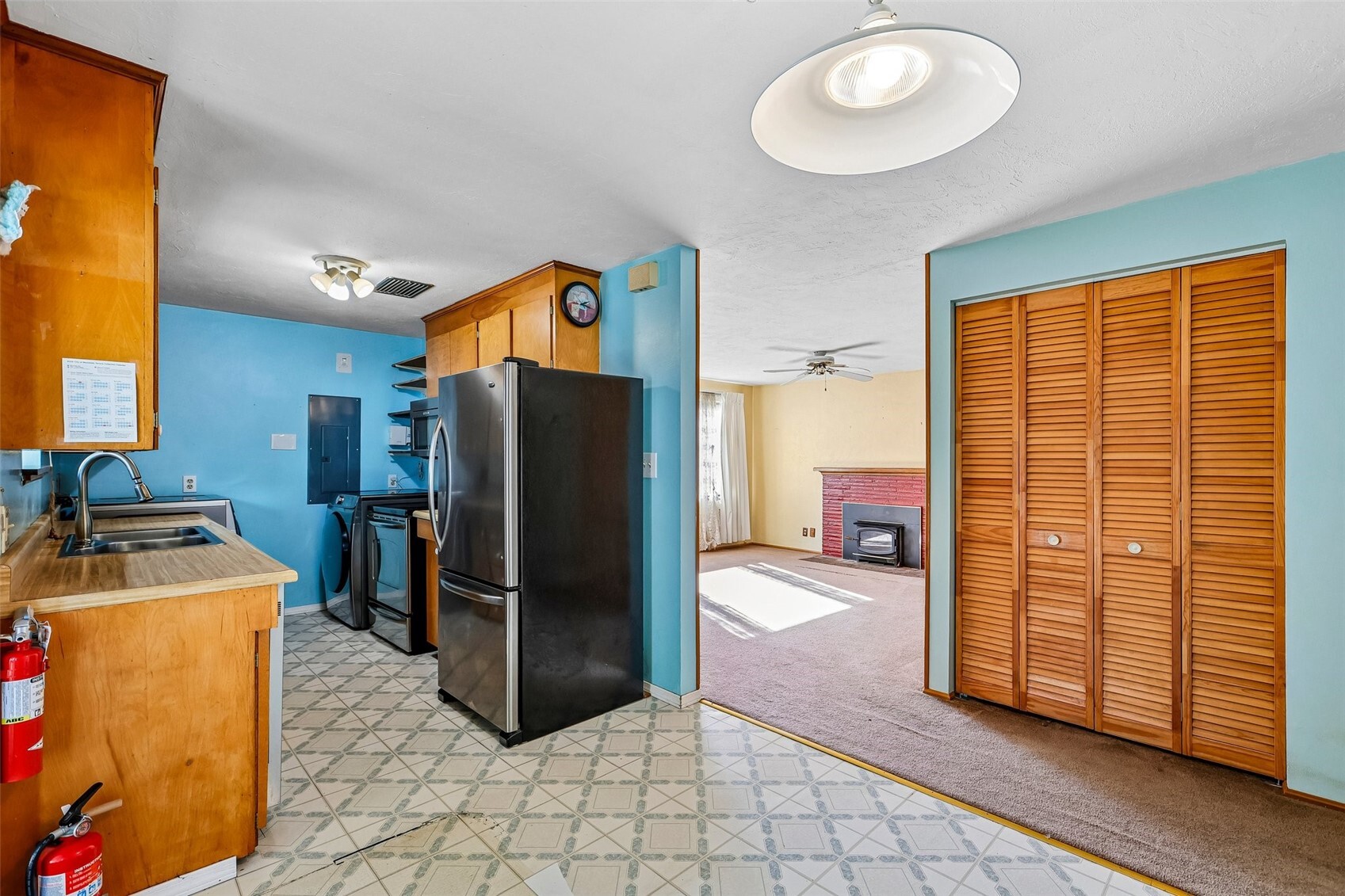 5117 243rd Street Property Photo 8