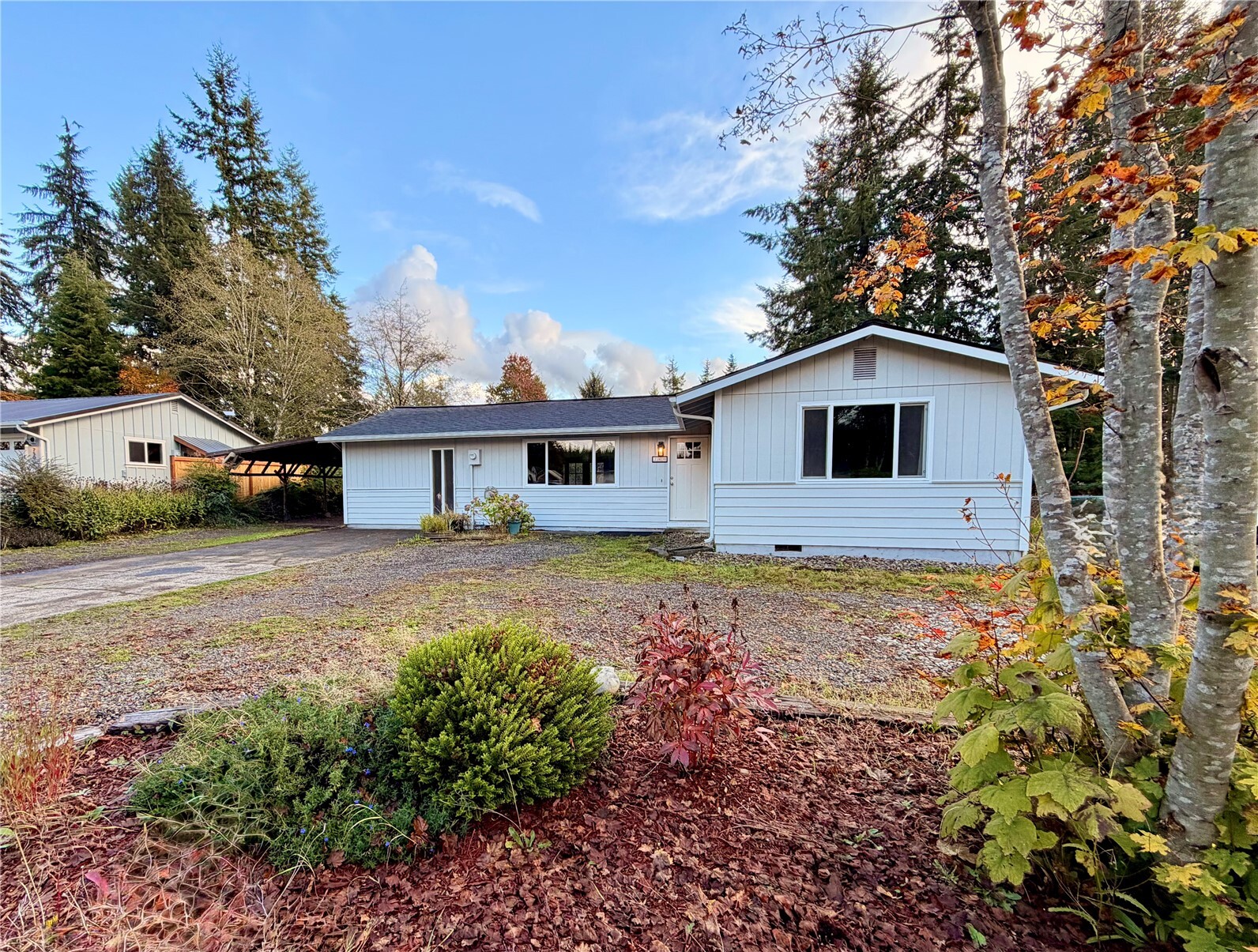 760 Robin Hood Loop Property Photo 1