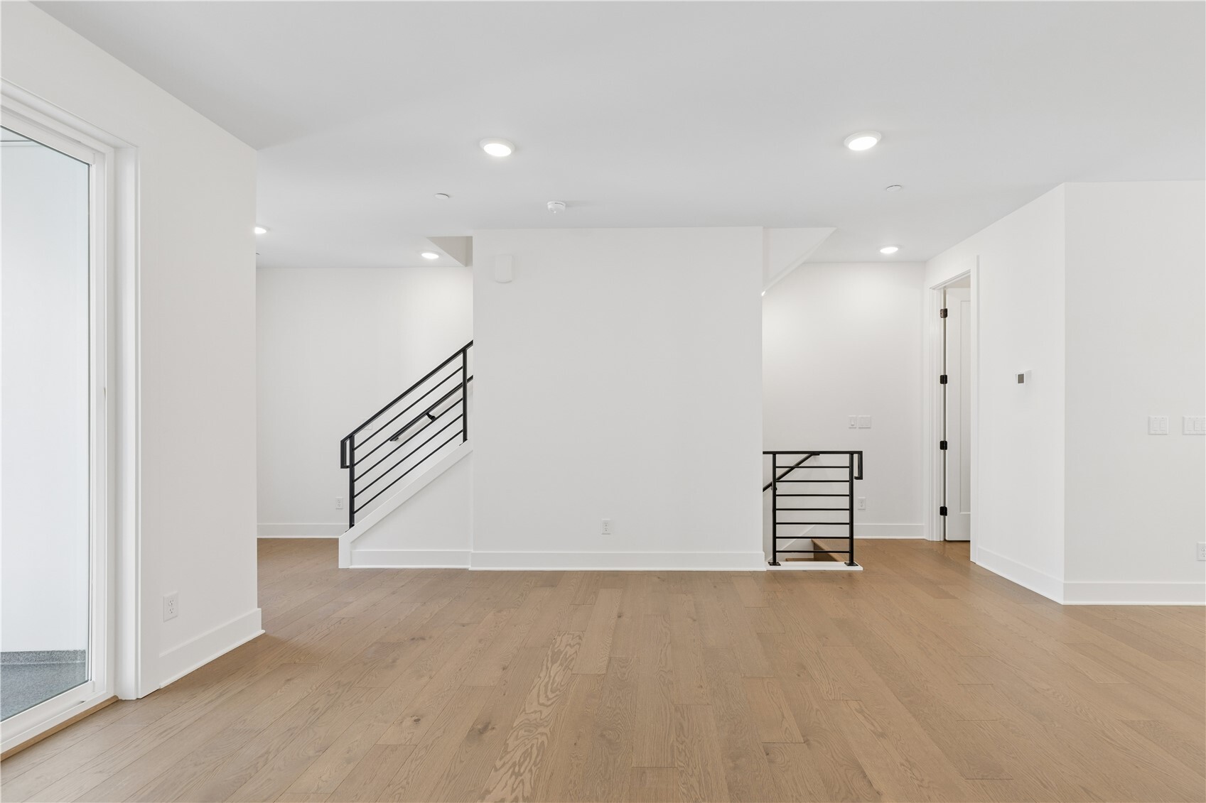 12255 138th Place 1703 Property Photo 6