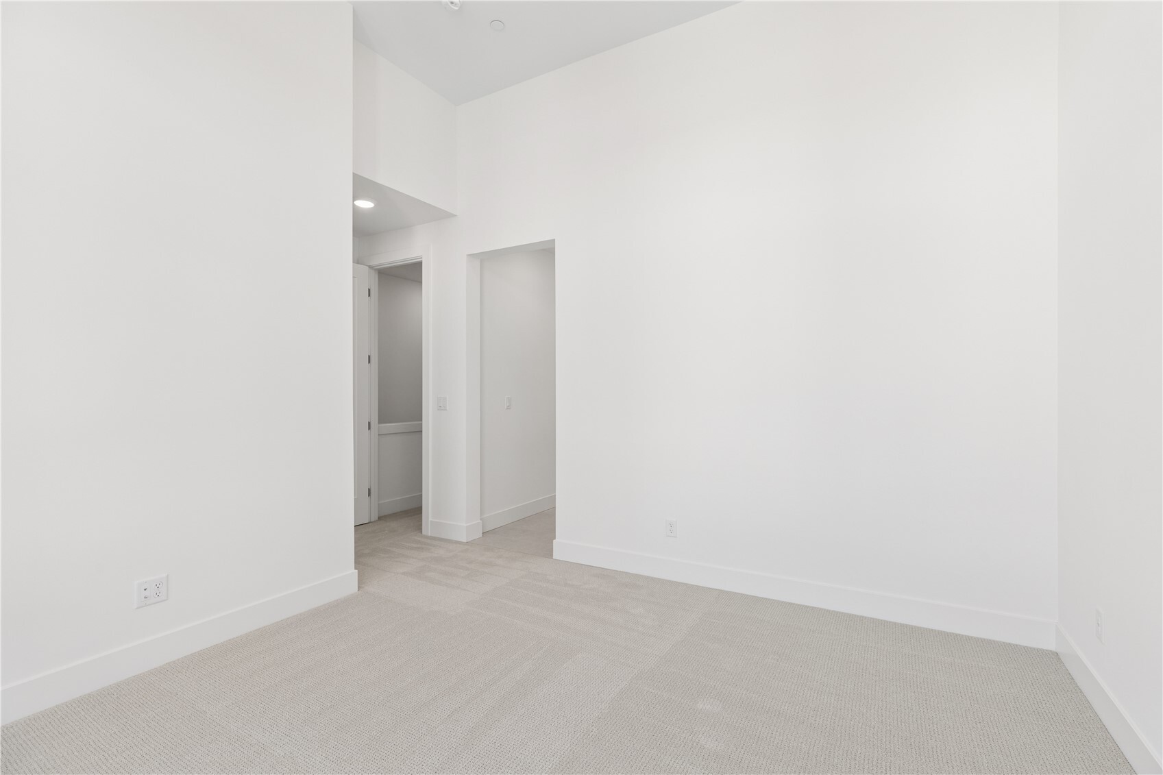 12255 138th Place 1703 Property Photo 17
