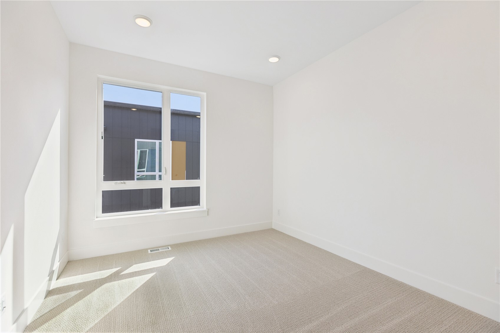 12255 138th Place 1703 Property Photo 24