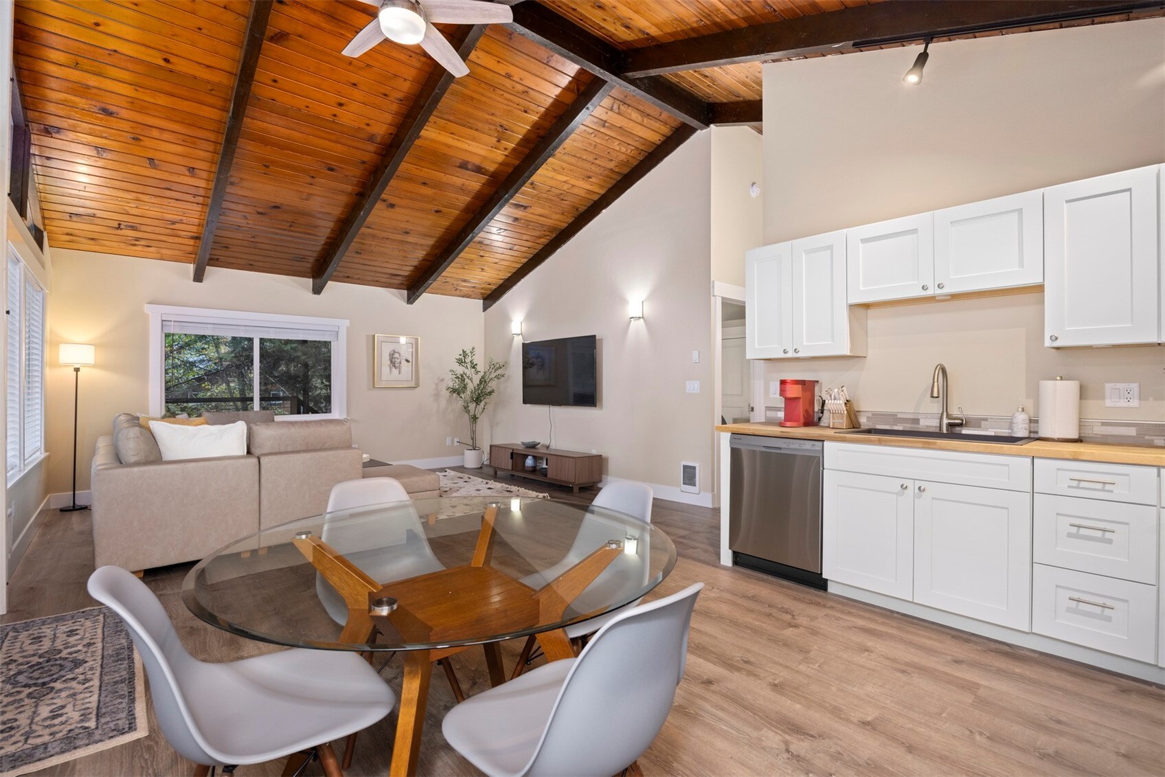 8 Alder Court Property Photo 10