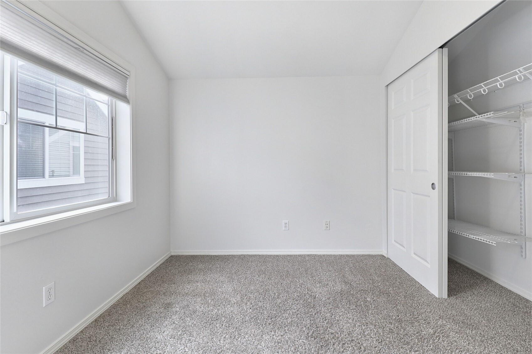 8504 Nesbit Avenue Property Photo 12