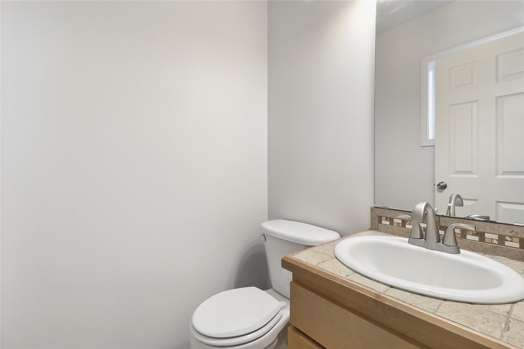 8504 Nesbit Avenue Property Photo 14
