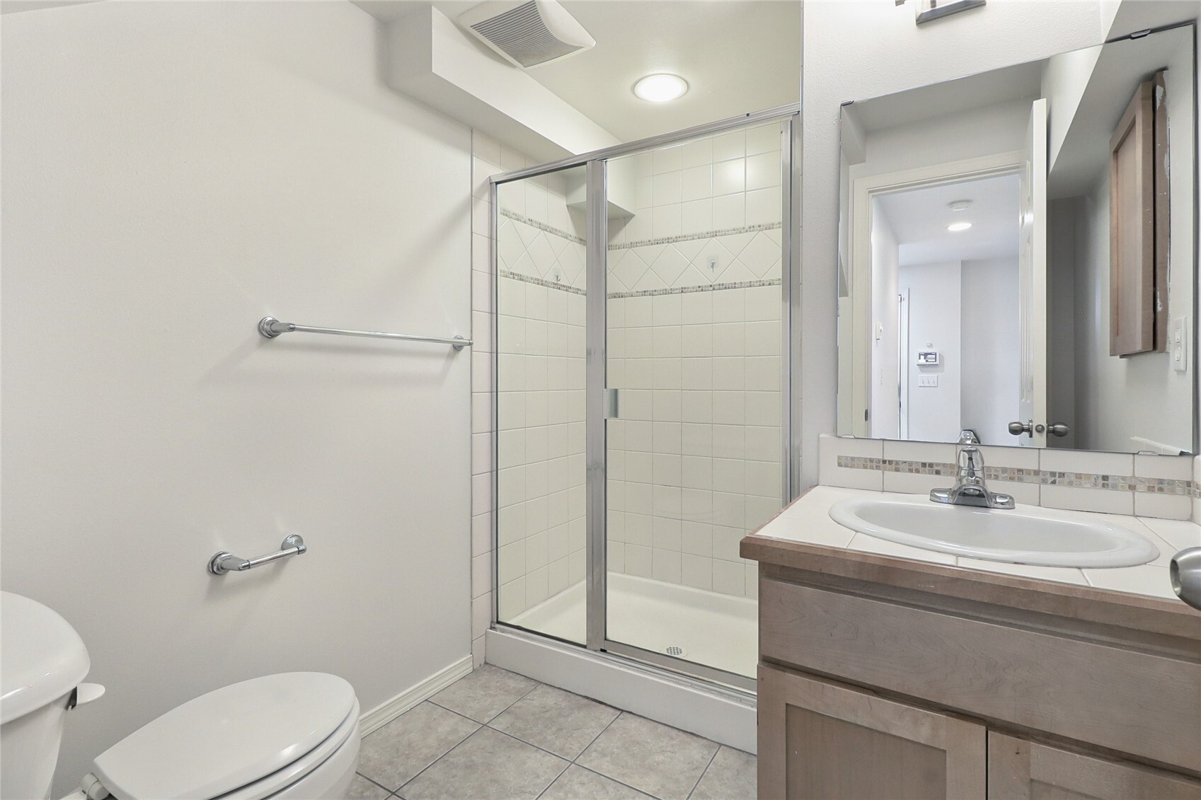 8504 Nesbit Avenue Property Photo 17