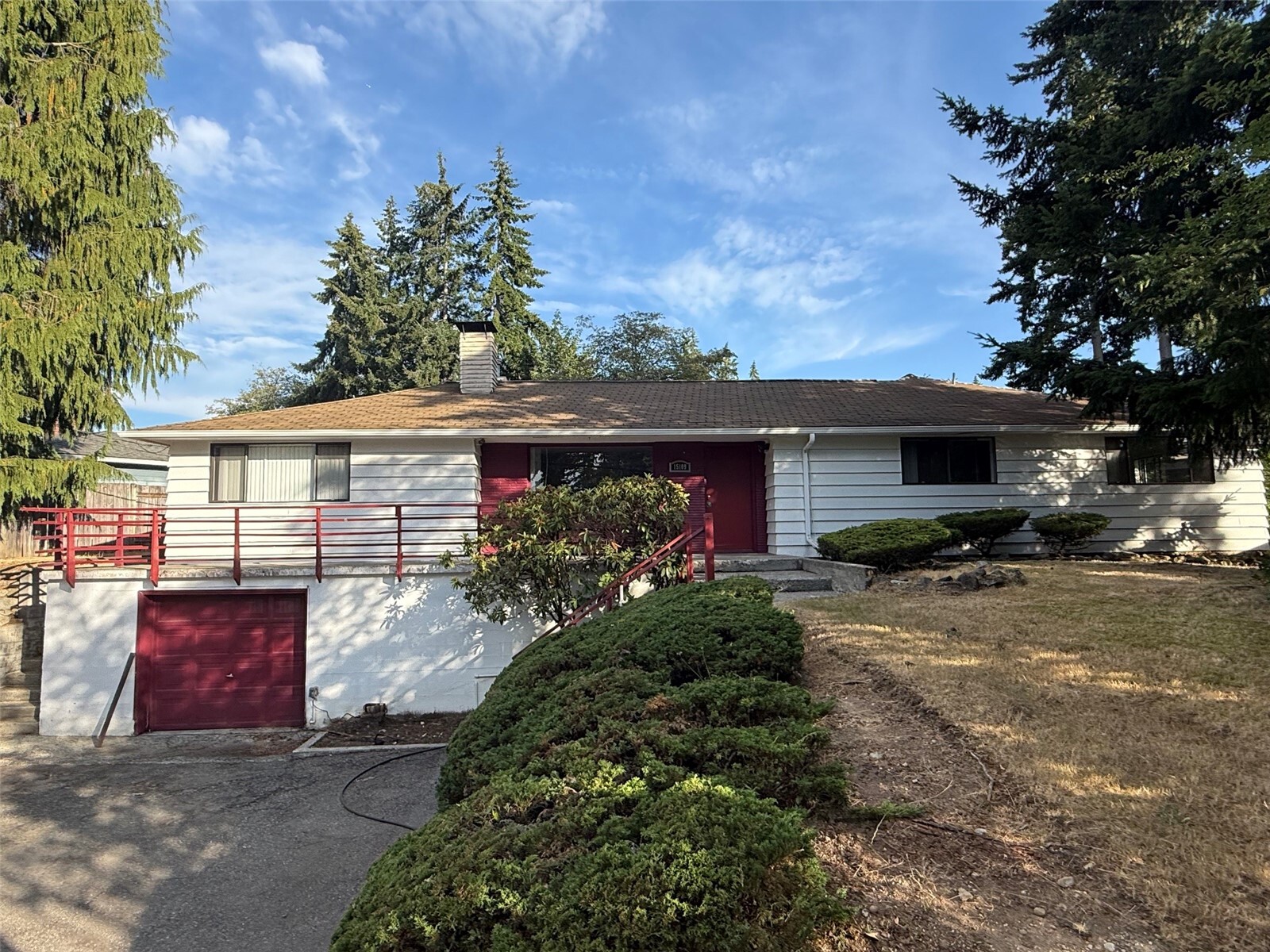 15109 Se Newport Way Property Photo 1