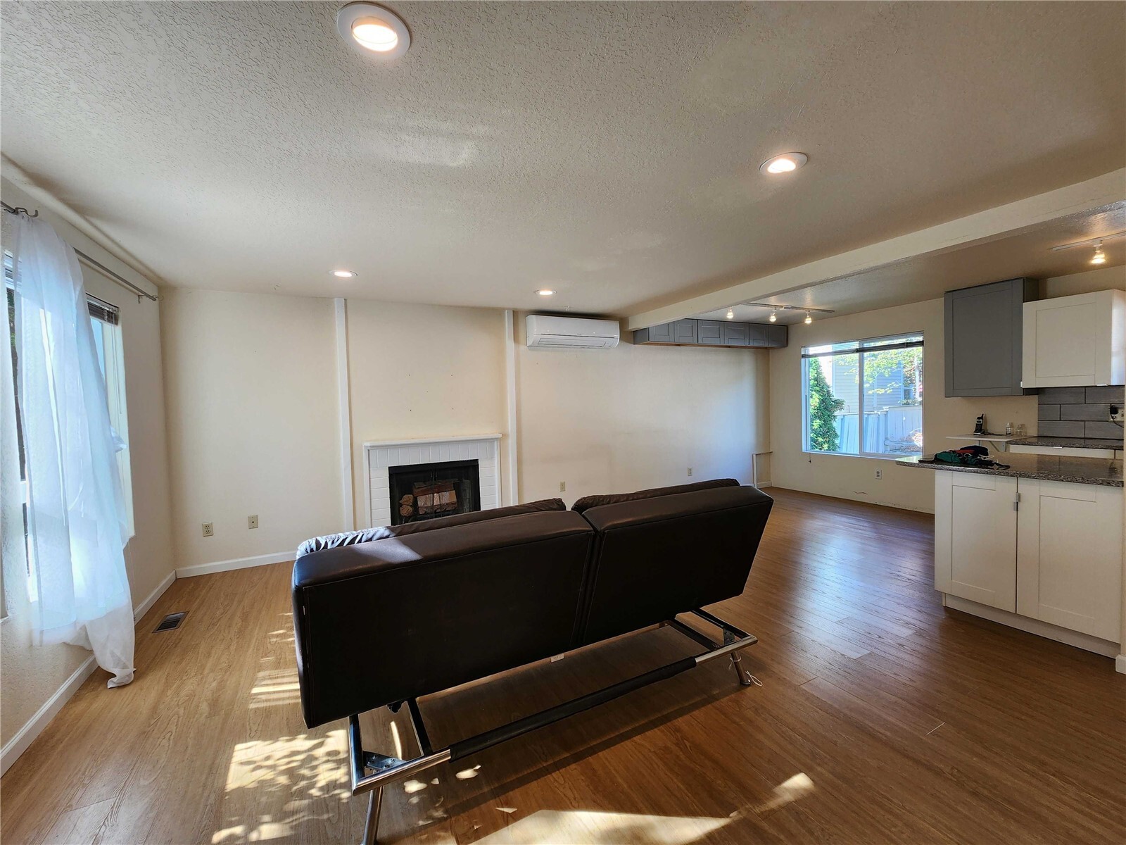 12520 Se 30th Street C-1 Property Photo 6