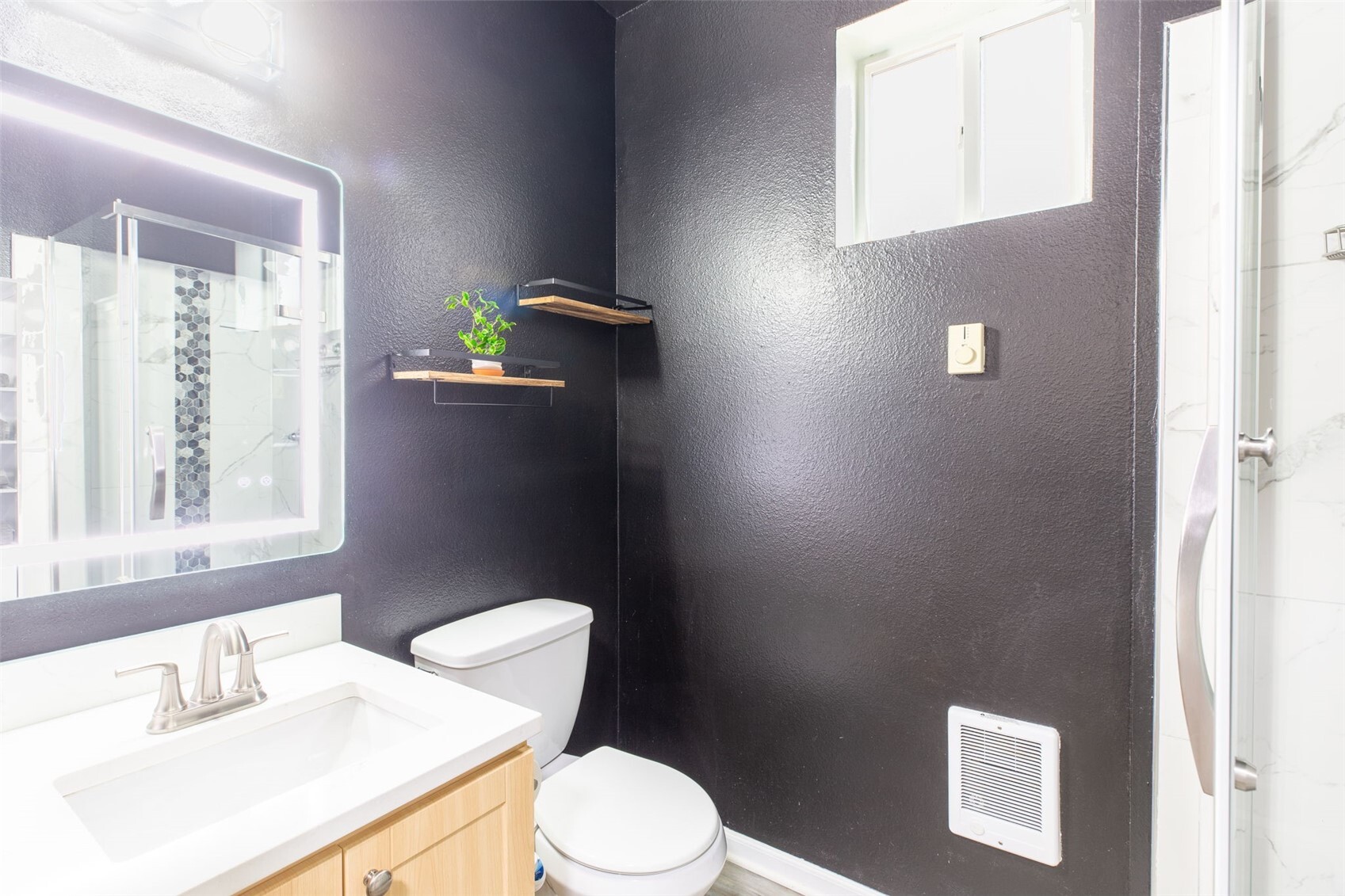 10511 Midvale Avenue 101 Property Photo 21