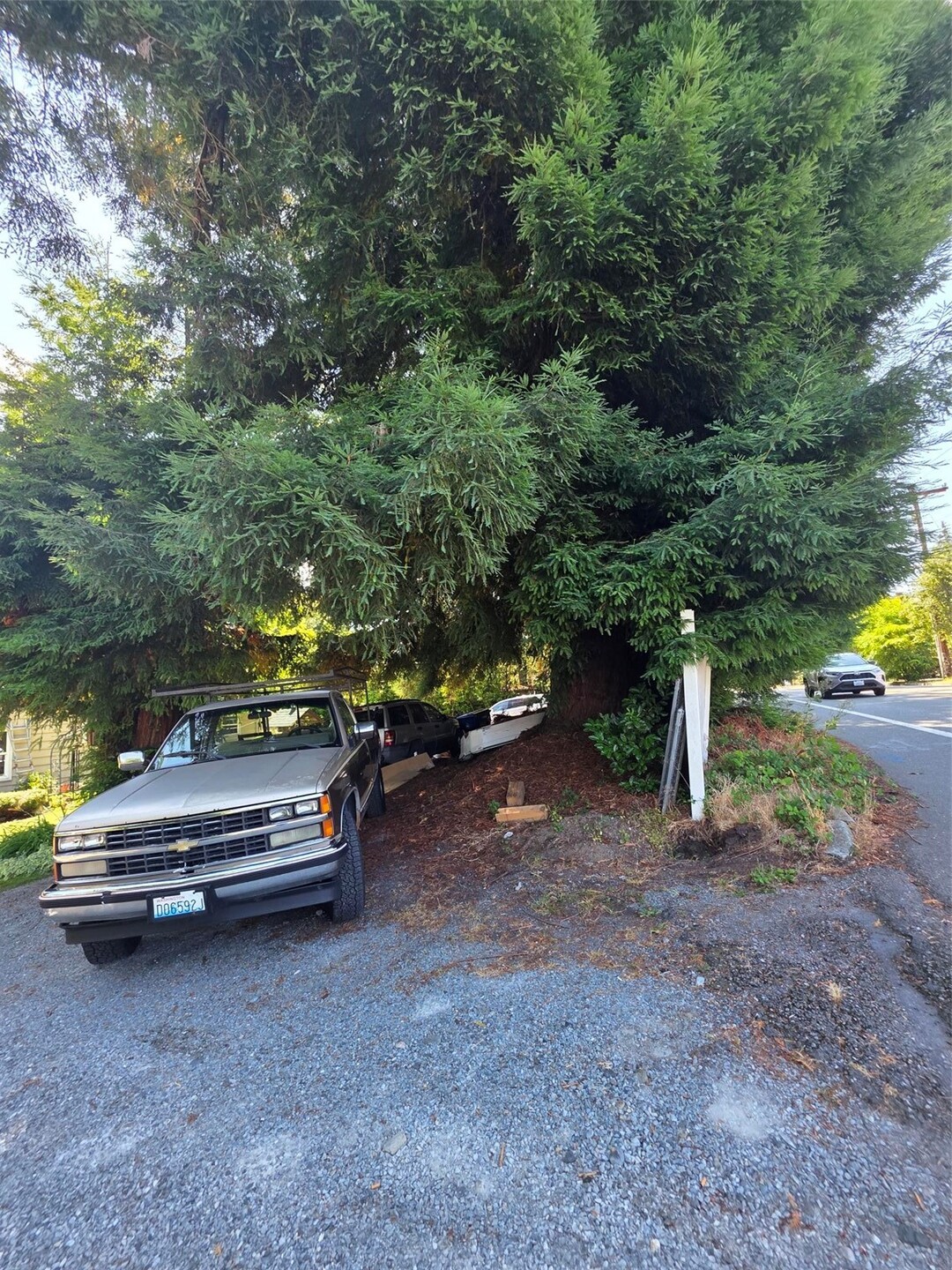 16109 Meadow Rd Property Photo 5
