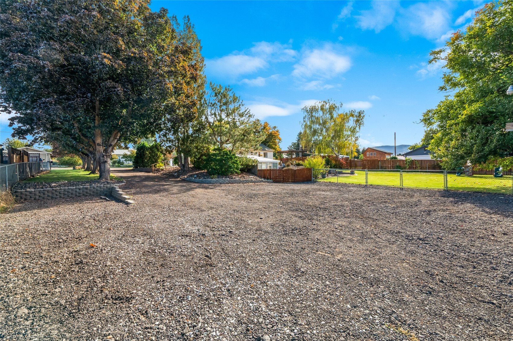 344 N Joseph Avenue Property Photo 4