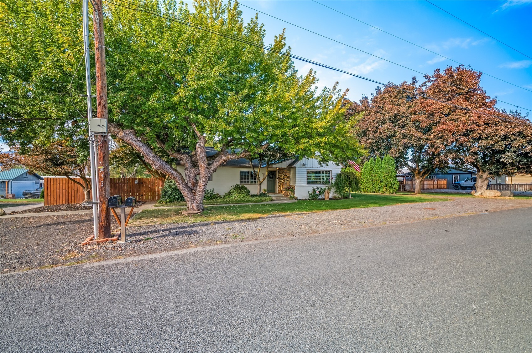 344 N Joseph Avenue Property Photo 35
