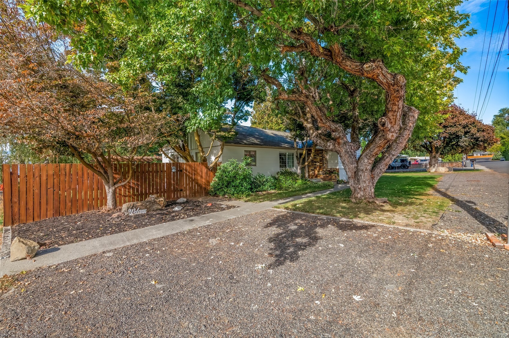 344 N Joseph Avenue Property Photo 36