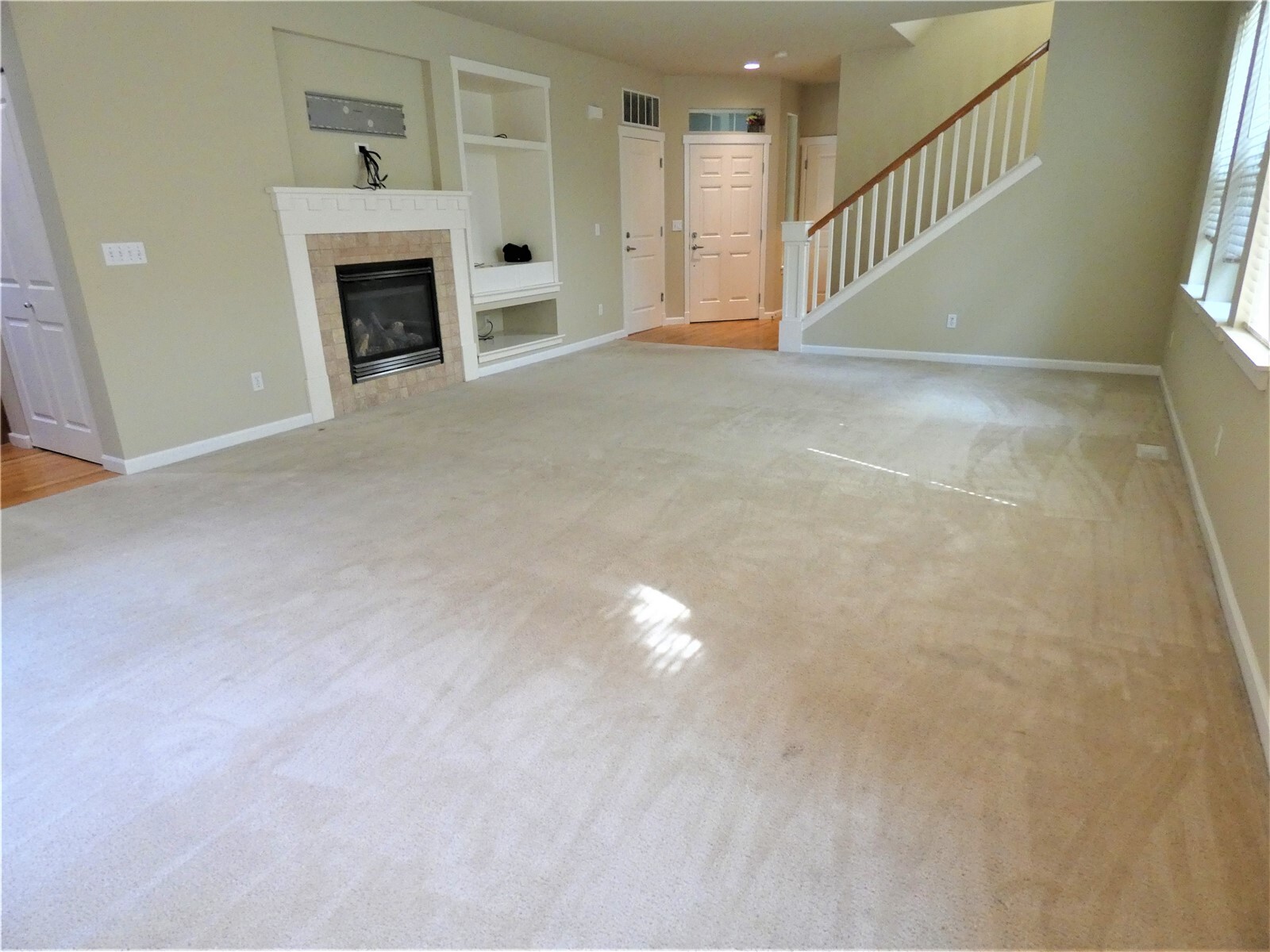 8549 233rd Place Property Photo 3