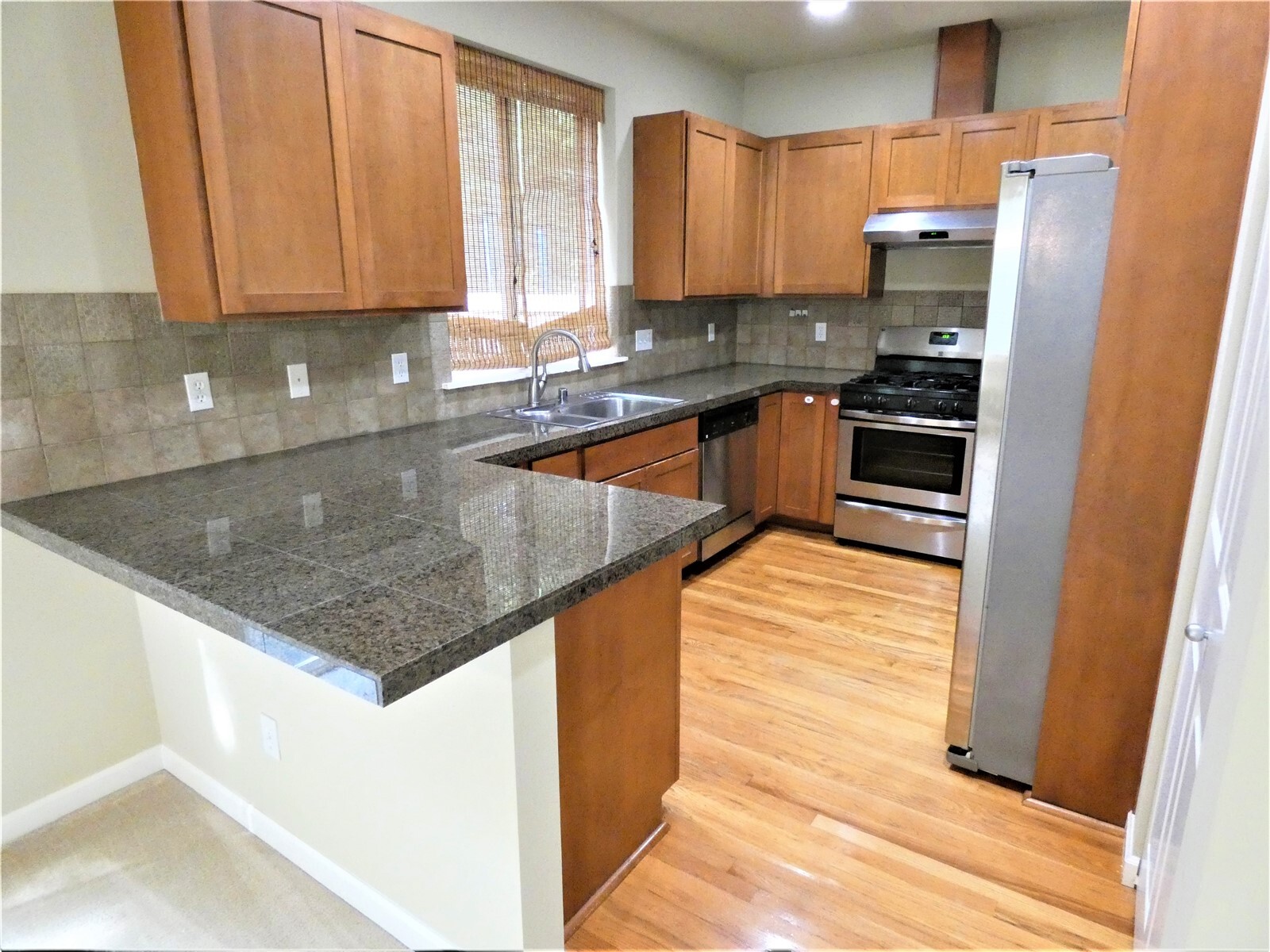 8549 233rd Place Property Photo 6