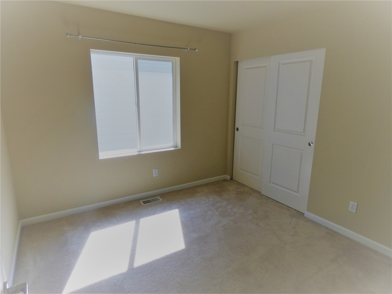 8549 233rd Place Property Photo 14