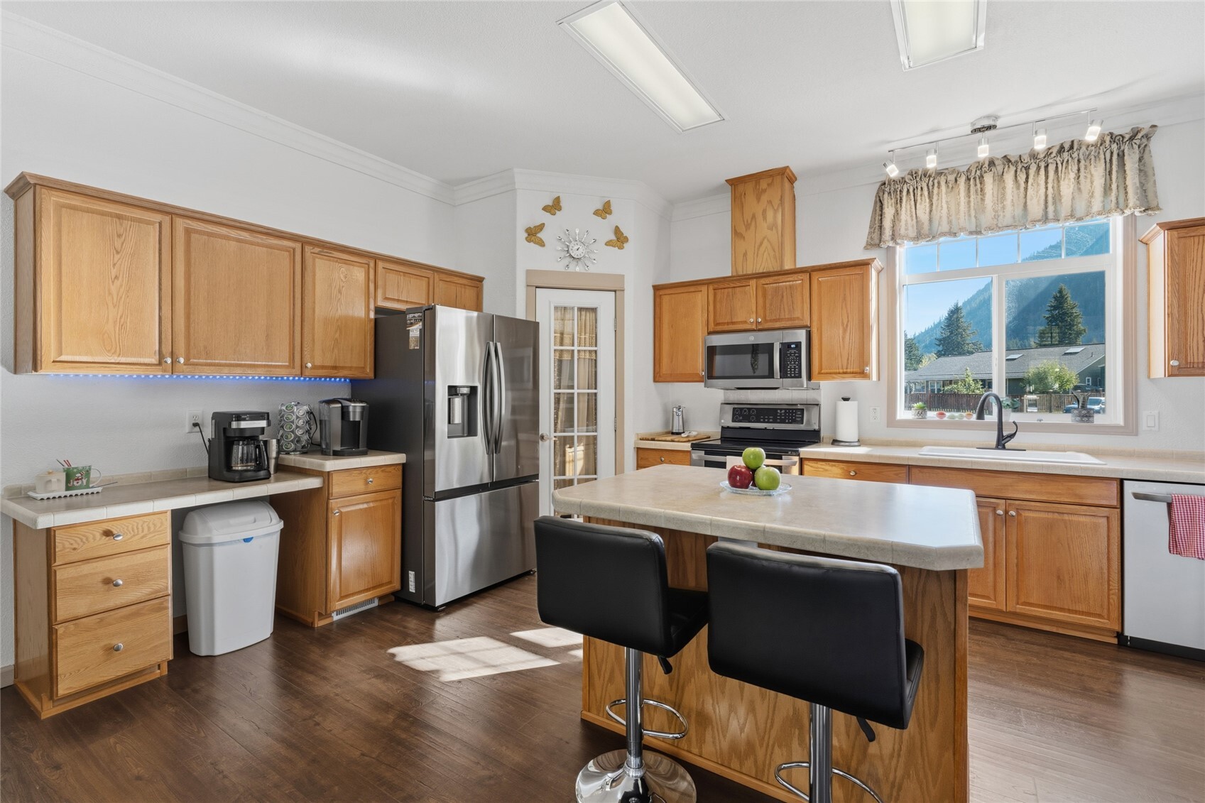 135 River Way Property Photo 7