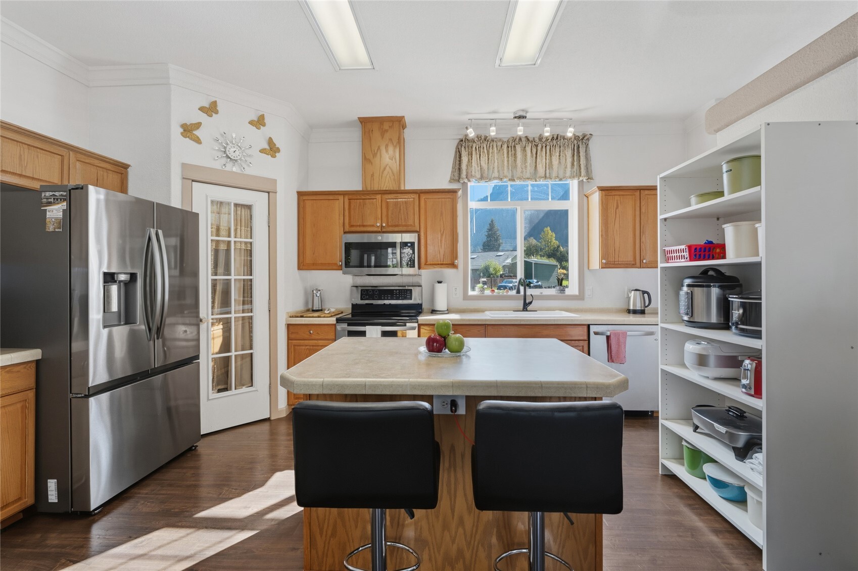 135 River Way Property Photo 9