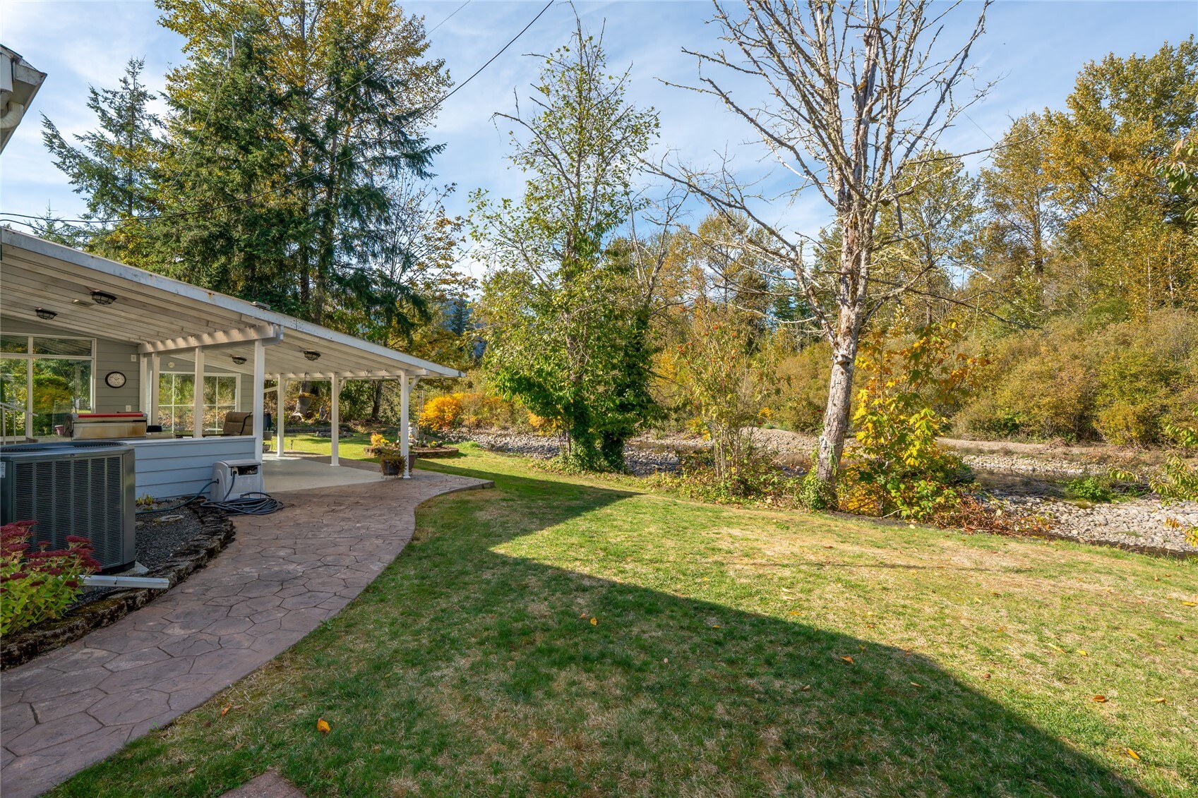 135 River Way Property Photo 34