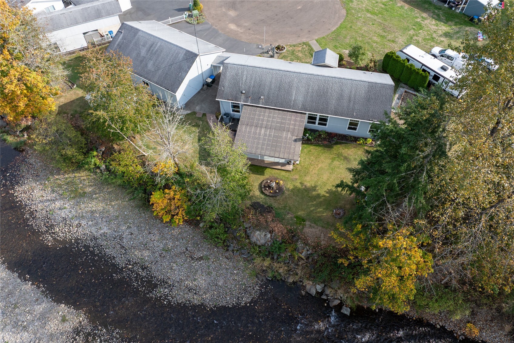 135 River Way Property Photo 38