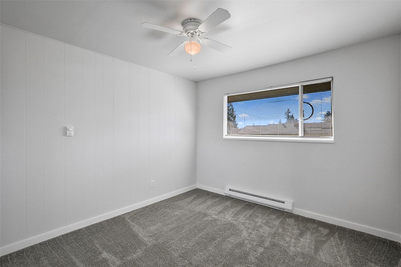 5615 Beverly Lane Property Photo 7