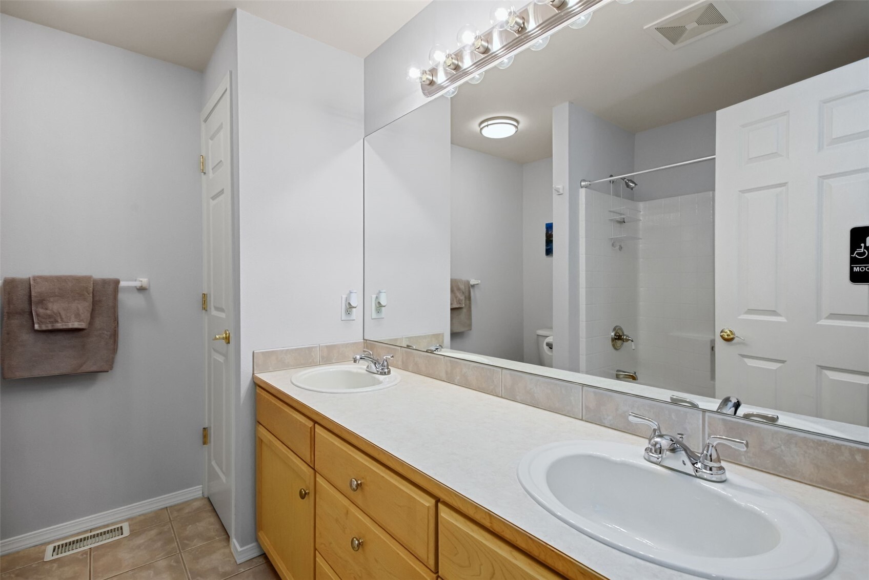 2423 195th Street A Property Photo 29