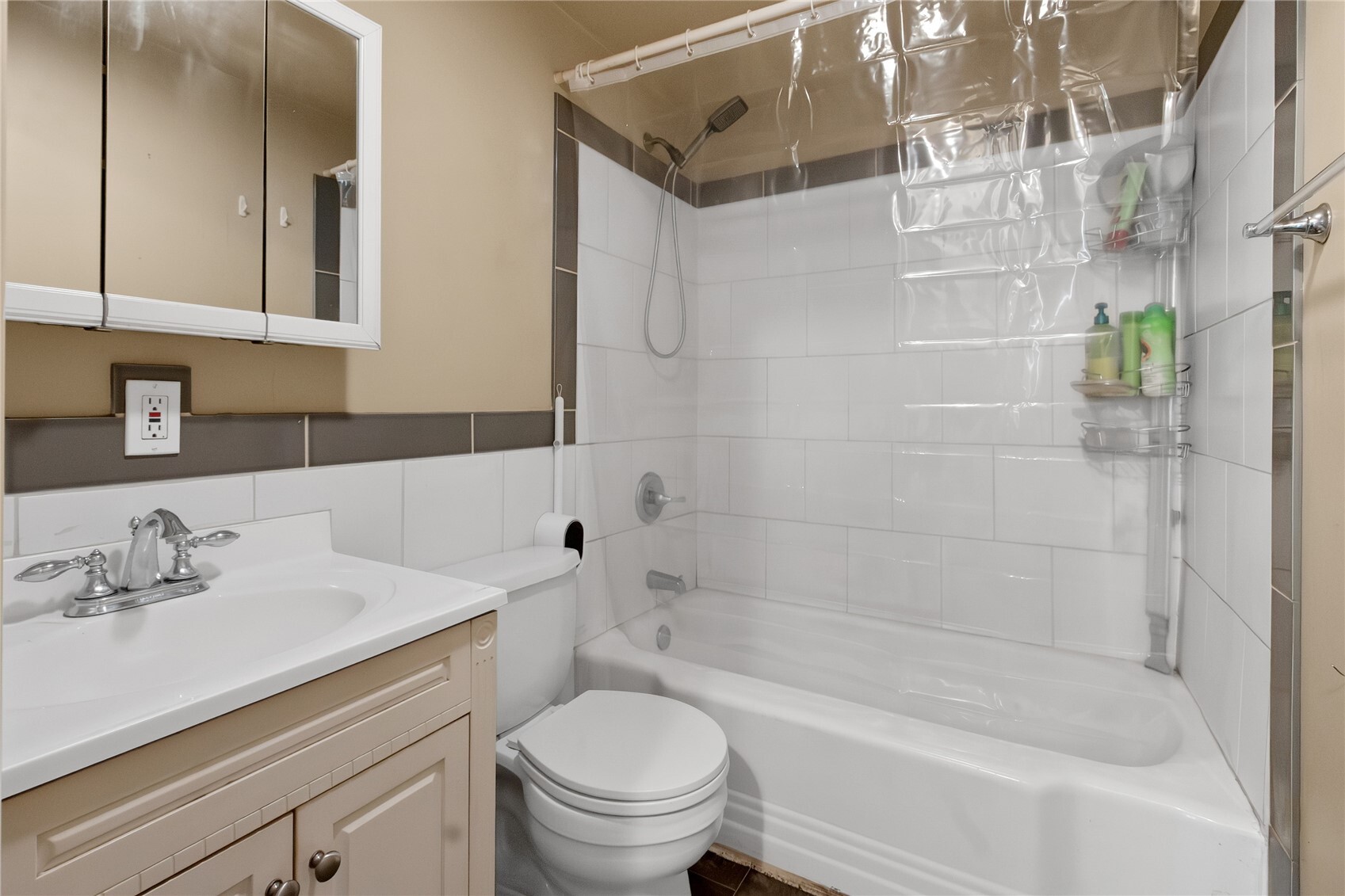 11251 Park Avenue Property Photo 7
