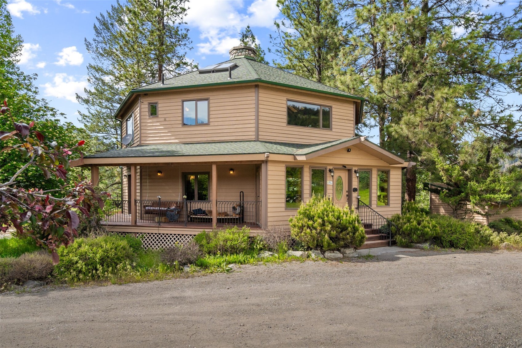21 Louie Creek Drive Property Photo 2