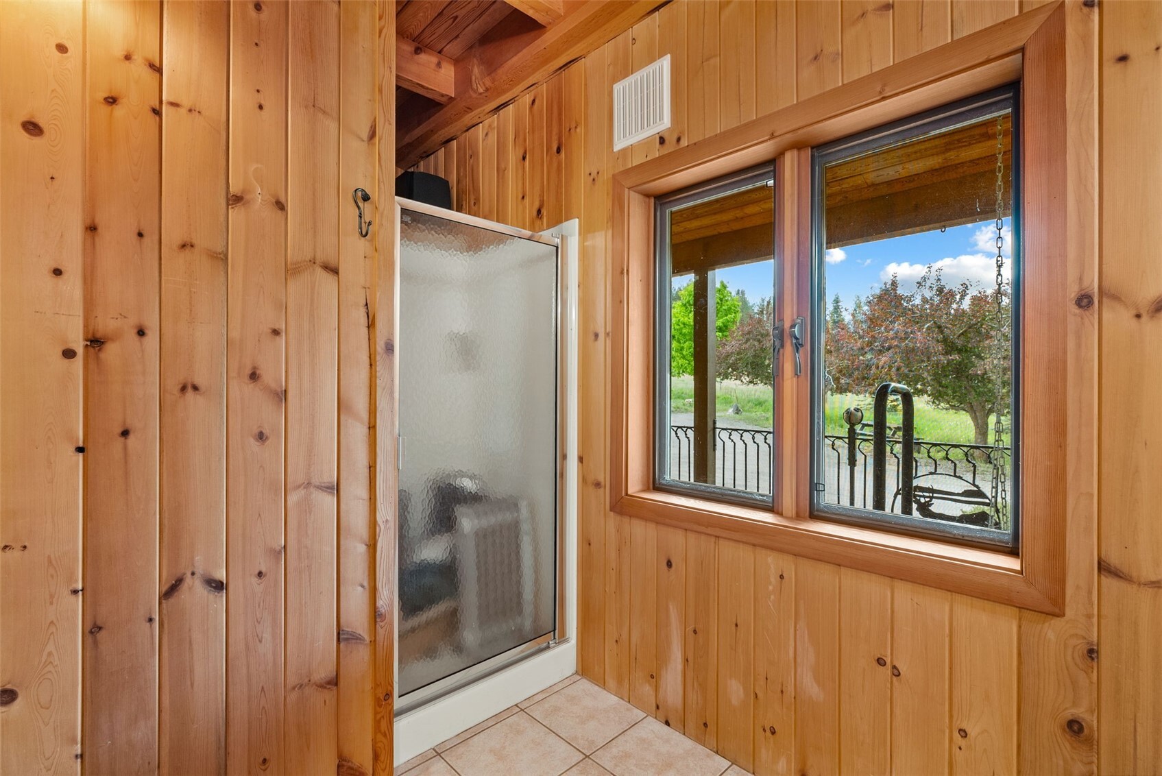 21 Louie Creek Drive Property Photo 11