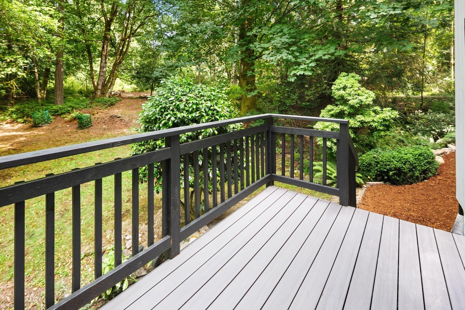 5755 Blakely Avenue Property Photo 33