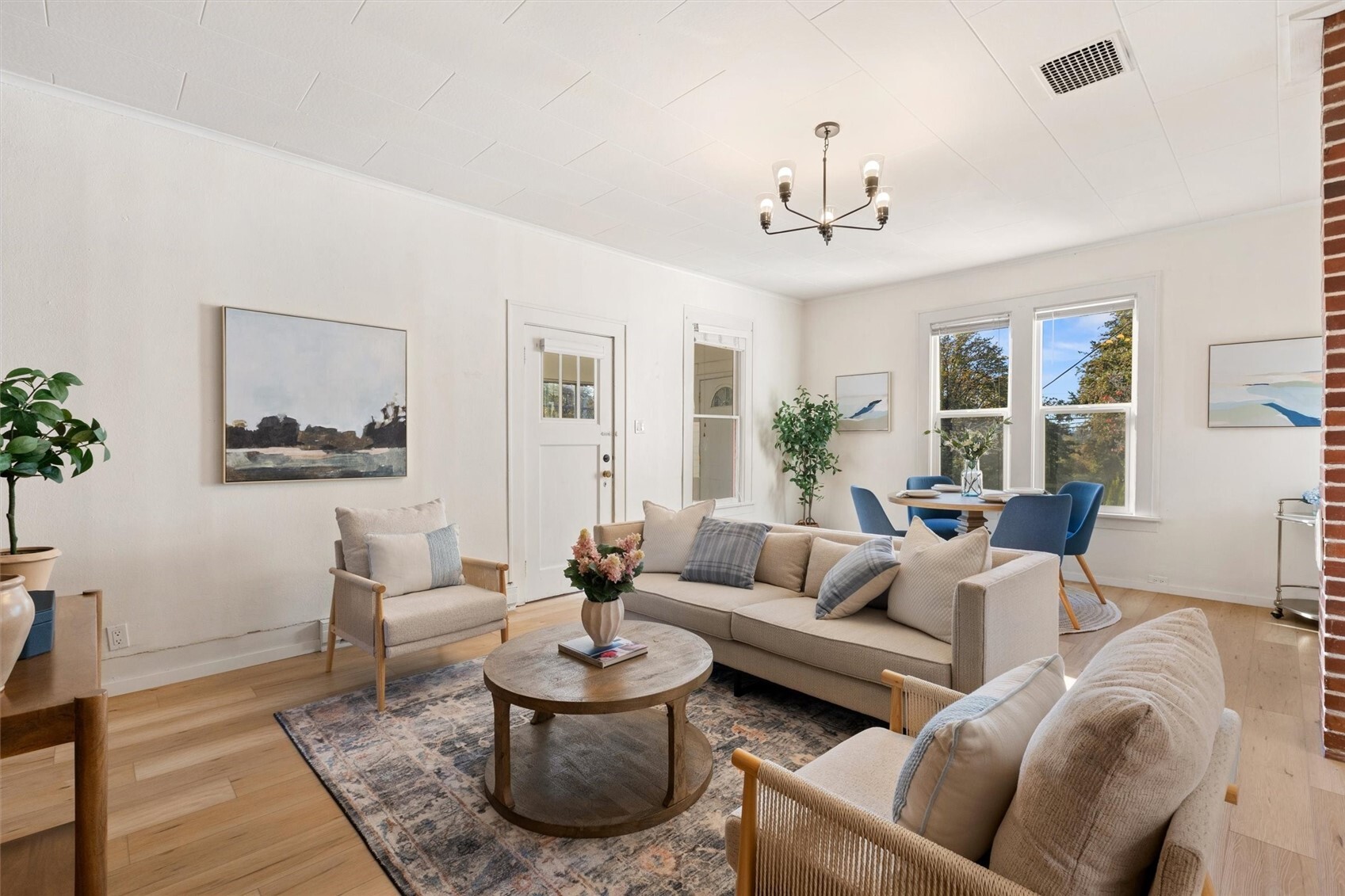 1820 2nd Street Property Photo 8