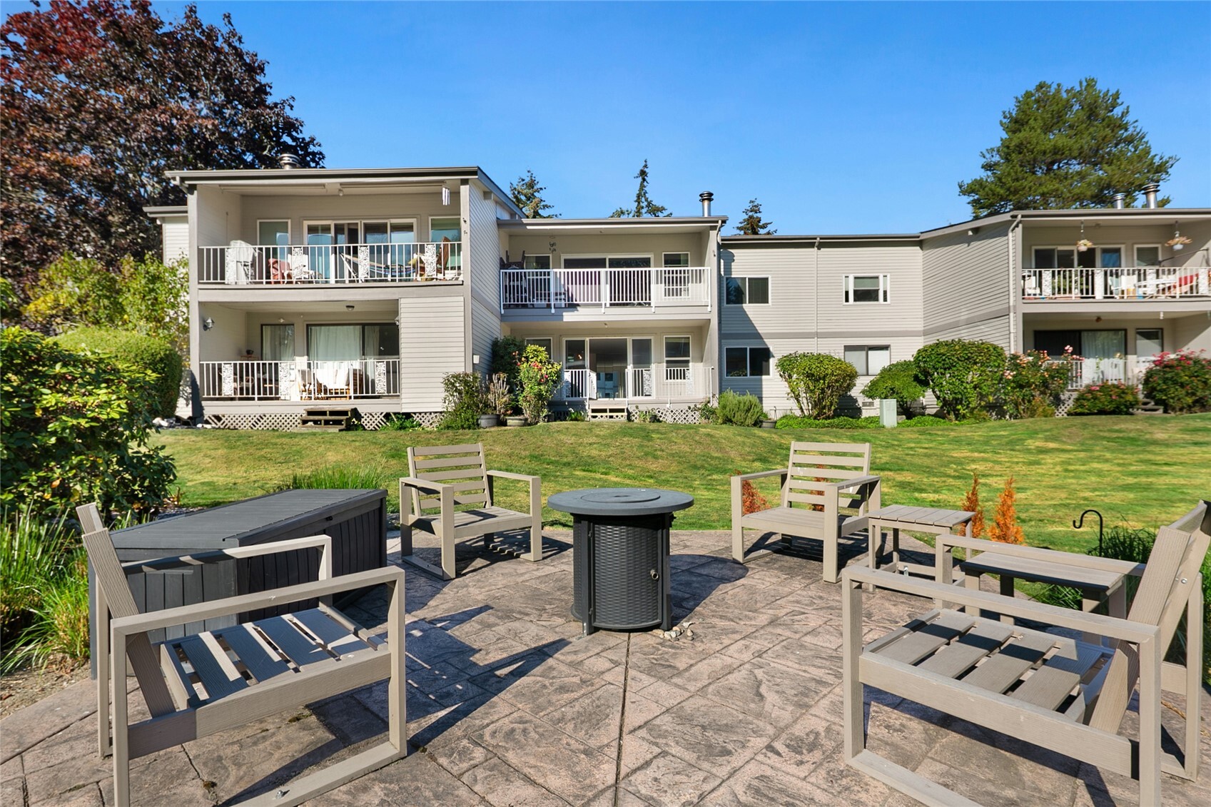 13307 15th Avenue C3 Property Photo 22