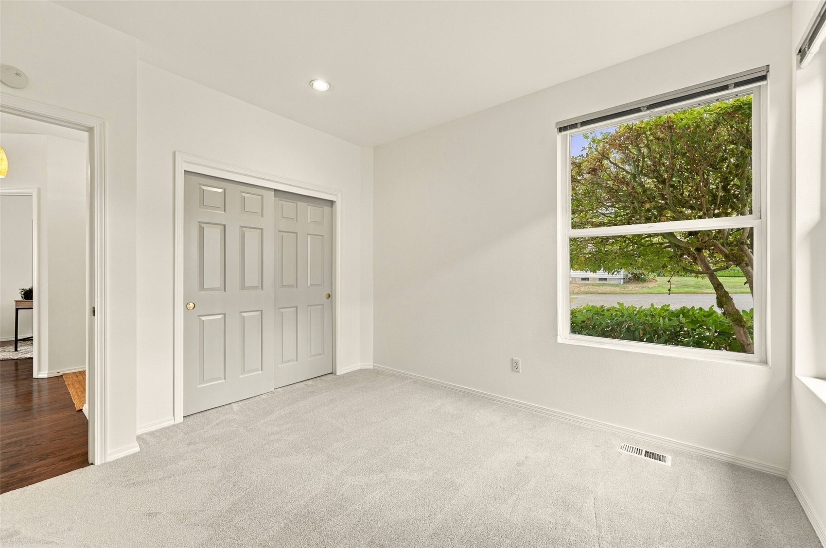8909 70th Street Ct Property Photo 25