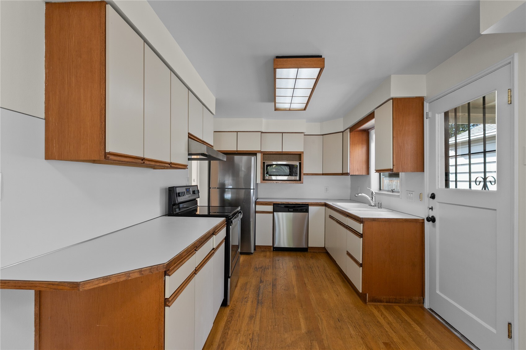 7755 44th Avenue Property Photo 16