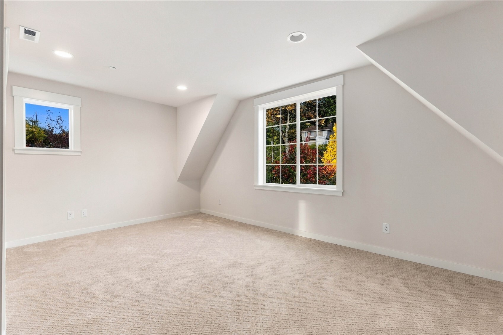 7009 171st Avenue Property Photo 25