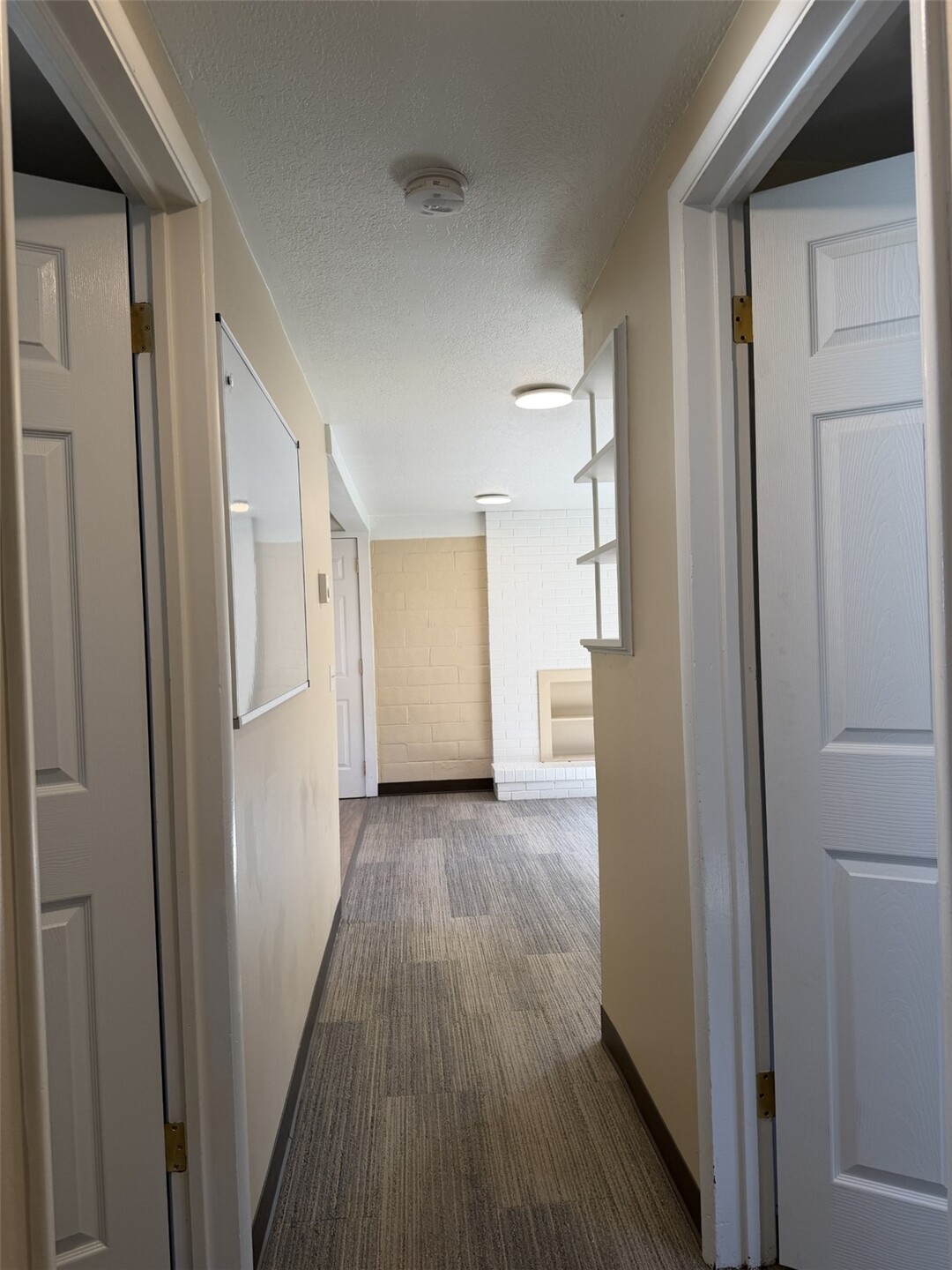 2524 Leach Court Property Photo 8
