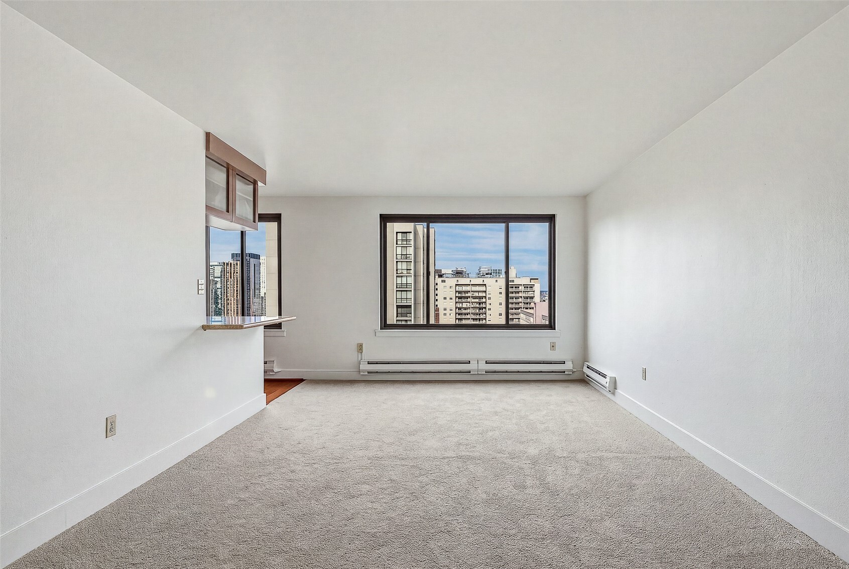 1105 Spring Street 1304 Property Photo 23