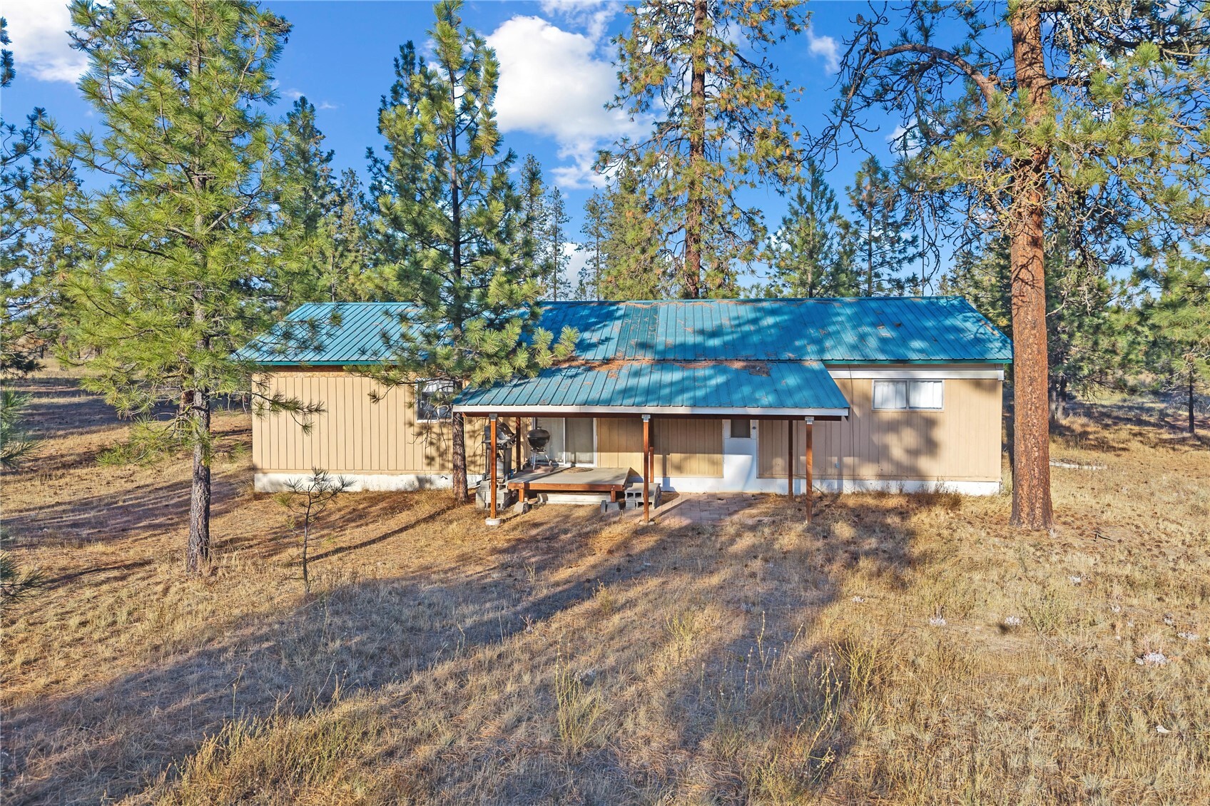 37400 Teel Hill Road Property Photo 2