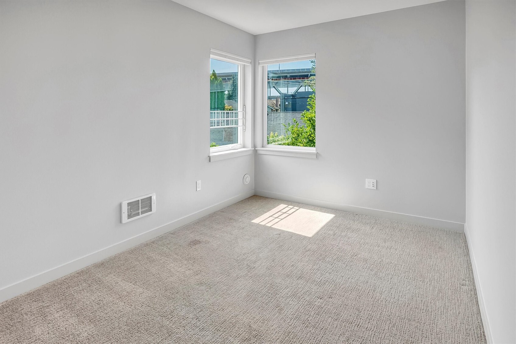 3219 Fuhrman Avenue Property Photo 22