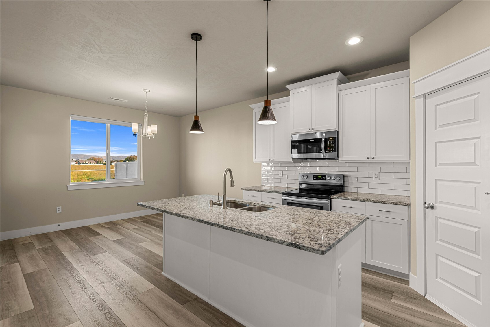 819 P Street Property Photo 12